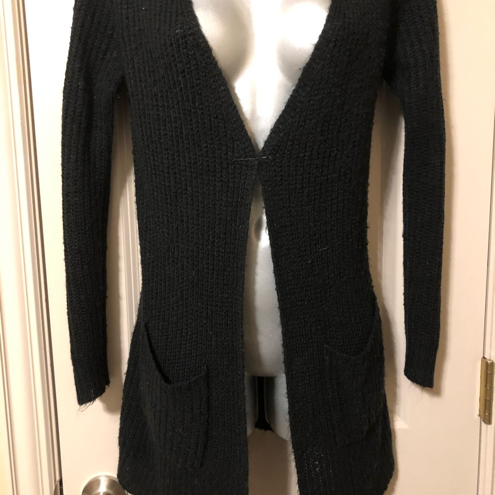 Black cardigan with pockets